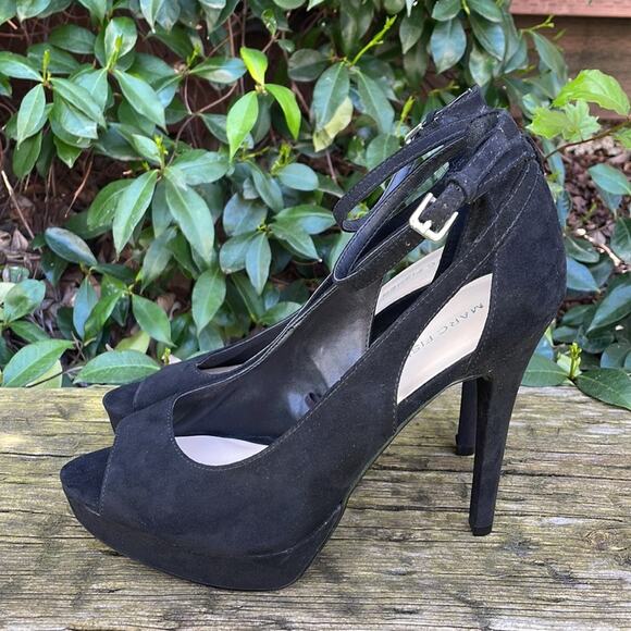 Marc Fisher Black Suede Mary Jane Peep Toe High Heels Women's 8 1/2 M - Picture 3 of 15
